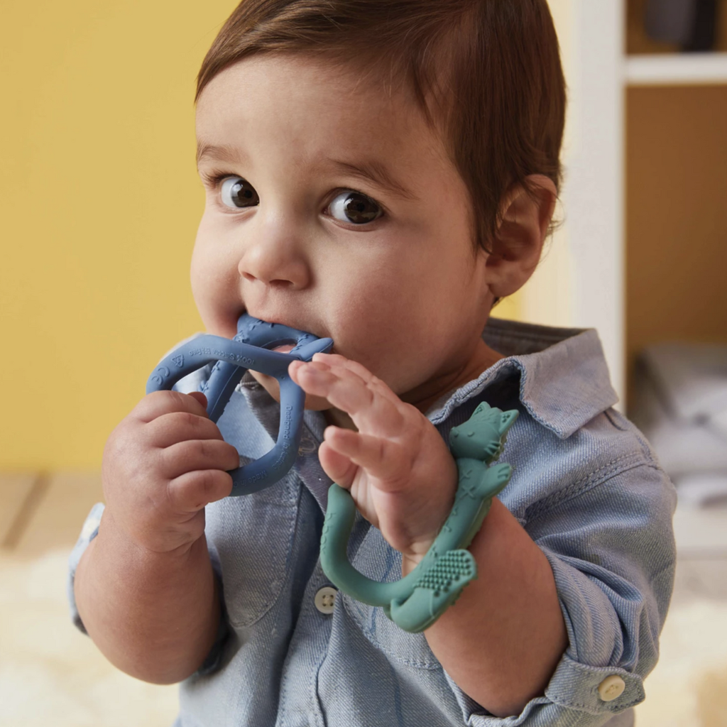 b.box Wrist Teether 8
