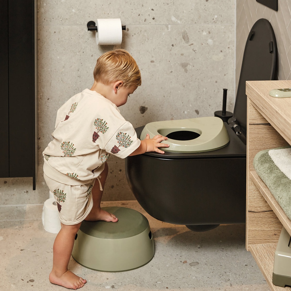 LUMA Step Stool 7