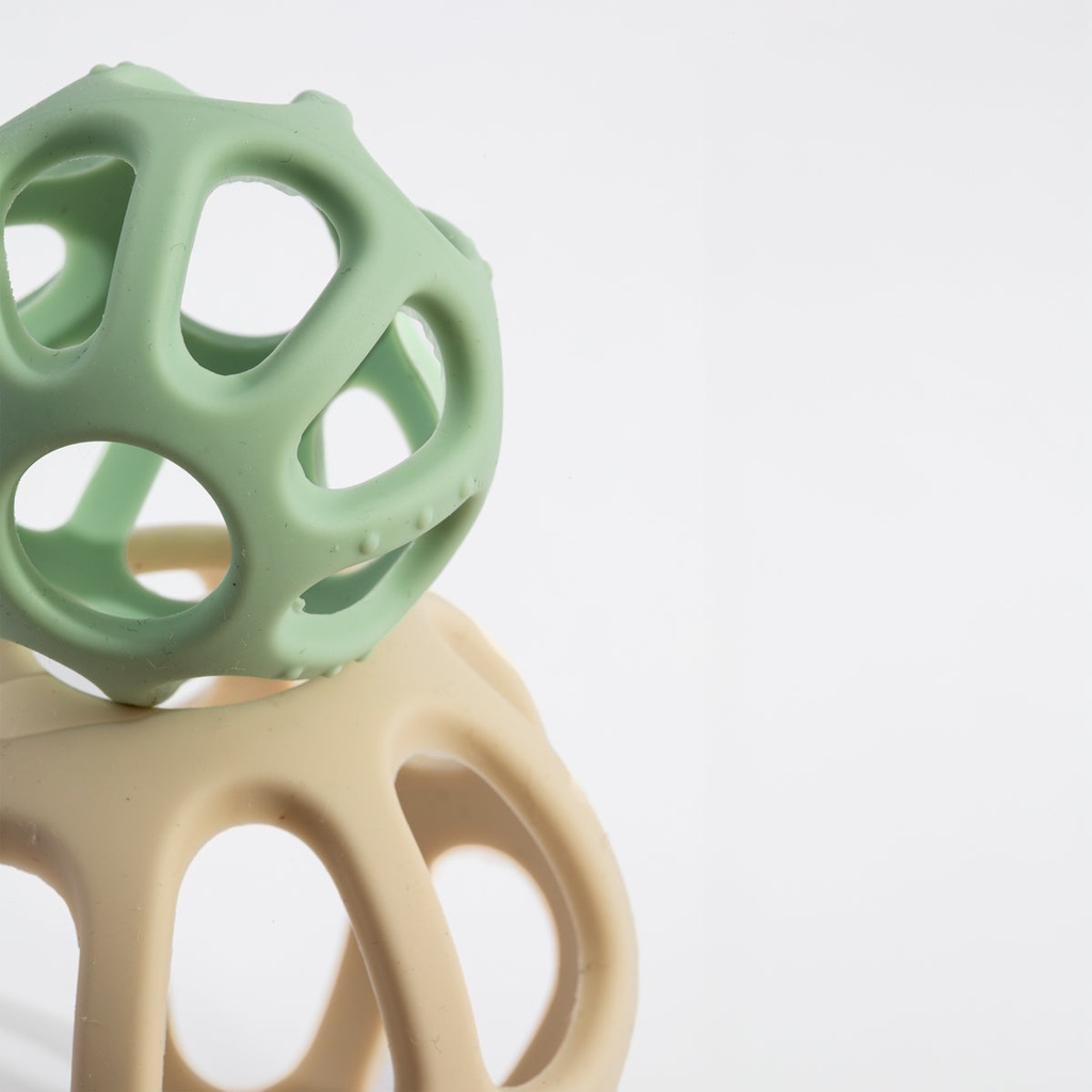 Playground Silicone Nesting Teether Balls 4